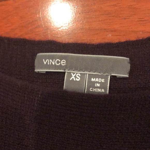 Vince wool and cashmere scoop neck sweater - Picture 8 of 11